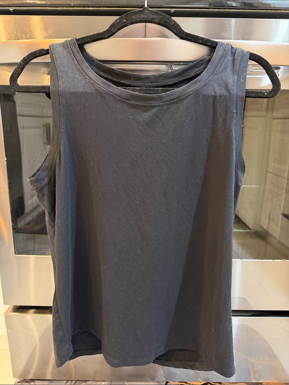Yogalicious Black Scoop Neck Tank Top